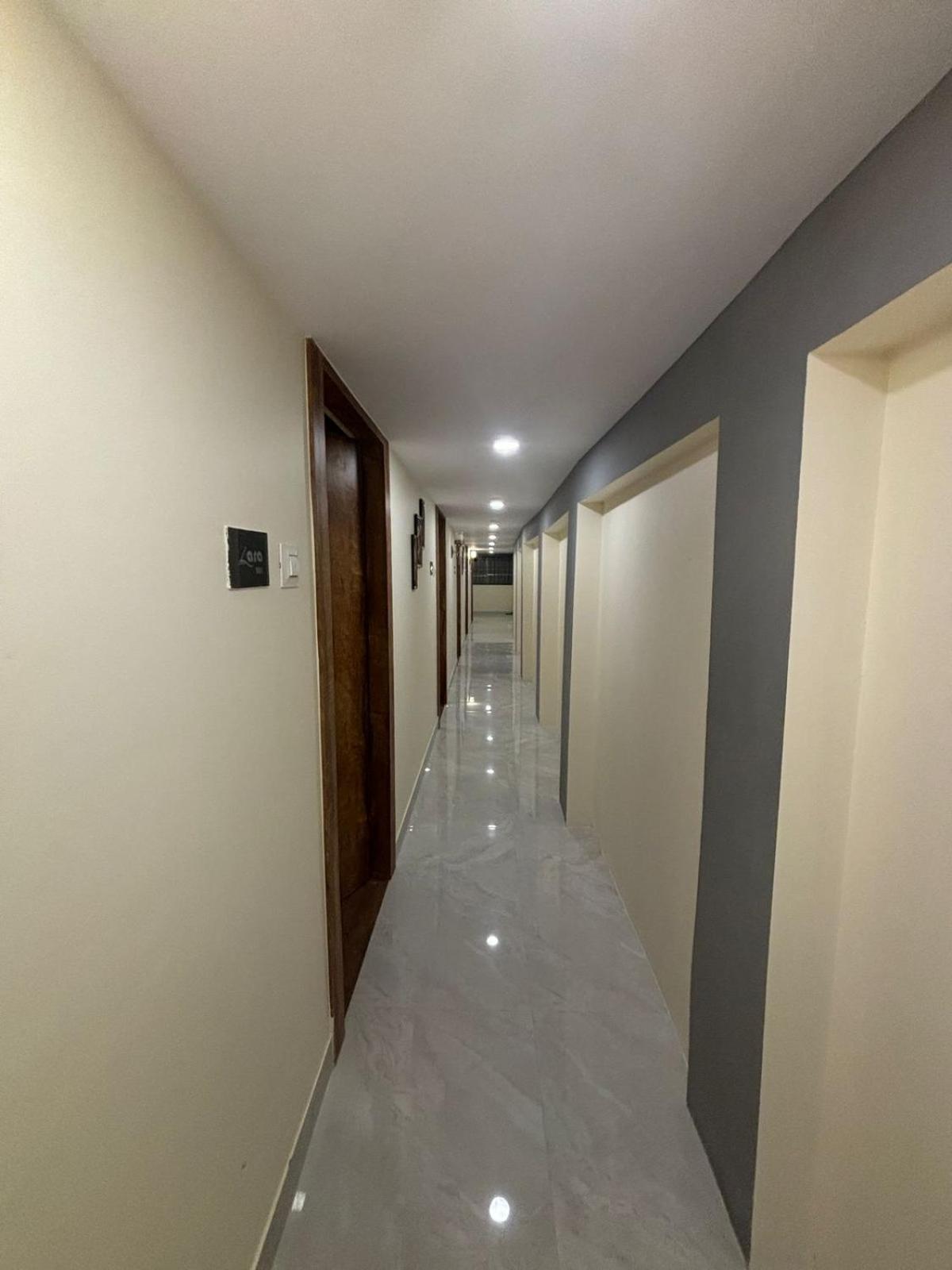 Hotel Z-A-R-A Park Goregaon West Mumbai Exteriör bild